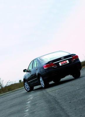 比很好更好——試駕廣州豐田新凱美瑞，體驗(yàn)廣州汽車(chē)租賃便捷出行